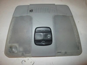 Mercedes-Benz Innenleuchte C-Klasse Beleuchtung Innen A2088207701 7D43 - Picture 1 of 3