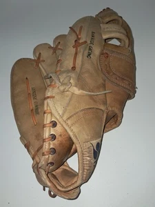Vtg Tag Baseball RH Hand Glove Mitt T-1000L Cowhide Rawhide Lacing Pro Model LHT - Picture 1 of 10