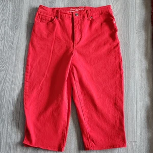 Pantalones de mezclilla capri efecto adelgazante Gloria Vanderbilt Amanda talla 10P rojos - Imagen 1 de 18