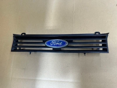 Ford Sierra Sapphire Grill, original Ford Part. - Image 1 of 4