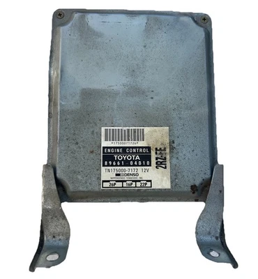 Toyota Tacoma 1995 2,4 L 2RZ-FE M/T 2x2 motor ordenador ecu 89661-04010 Foto 1 de 4