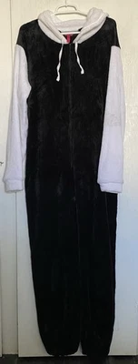 Pijama polar con cremallera Panda talla XL 🐻 Be A Furry esta temporada 🐼 Foto 1 de 4