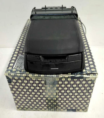 Nuevo reposabrazos negro térmico Quattroporte 2003-2008 consola asiento trasero Maserati OEM Foto 1 de 4