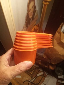 Tupperware Bright Orange Set di 6 misurini nido (usati) (T/M) - Foto 1 di 11
