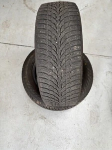 2 Pneumatici Gomme invernali usate 185 60 15 88T Nokian DOT 2823 5 mm - Imagen 1 de 7