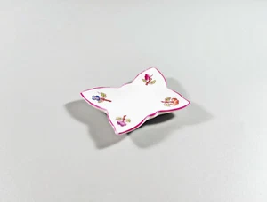 HEREND, BUTTERFLY SHAPED INCENSE HOLDER 2.2", HANDPAINTED PORCELAIN ! (I100) - Picture 1 of 11
