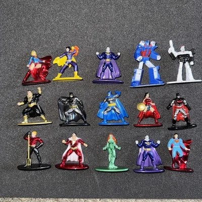 DC Comics NANO MetalFigs Jada Juguete Die-cast Figuras Transformers Lote de 15 Batman Foto 1 de 4