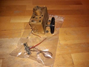Drehkondensator UKW-Tuner mit Zubehör aus Loewe Opta Vineta Type 1790W - Bild 1 von 3