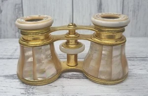 Lemaire F1 Paris Bonschur & Holmes Vintage Opera Glasses - Picture 1 of 7