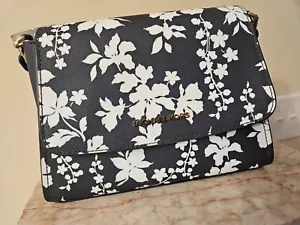 NWT Michael Kors Sofia Small Satchel NEW WITH TAGS - Picture 1 of 8