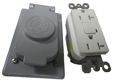 ✌ NEW APPLETON FSK-WGF1 WEATHER PROOF WITH GFI RECEPTACLE, COVER - Image 1 of 4
