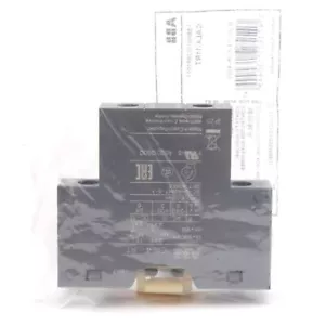 ABB CAL4-11RT Auxiliary Contact Block, 2-Pole, 1NO+1NC, 690V, For AF09-AF38 - Picture 1 of 8