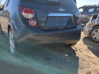 2012-2016 Chevrolet Sonic Rear Bumper Assembly Oem Y4VVK Foto 1 de 3