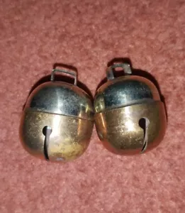 Falconry, Dog,Cat Bells Two Tensile Acorn Bell Pair (Brass & Silver) Great Sound - Picture 1 of 6