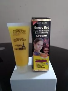 Honey Bee Cream  - Picture 1 of 8