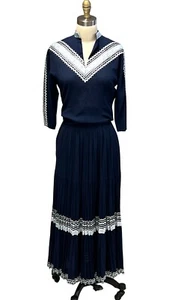 VTG 1950s Chiquita 2 piece Patio Dress Navy w Silver & Blue RickRack Sz M - Picture 1 of 7