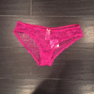 Nuevas con etiquetas Bragas Bikini de Encaje Rosa Topshop Pequeñas 4 Mallas - Imagen 1 de 2