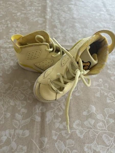 Nike Air Jordan V3 645127-800 Banana/yellow Basketball High Tops Boys Sz 10c - Picture 1 of 7