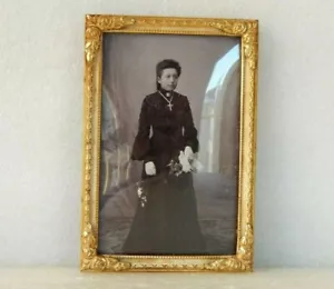 Antique Rare Old Art Deco Bronze Brass Gilt Photo Frame & Photo Lady with Cross - Picture 1 of 12