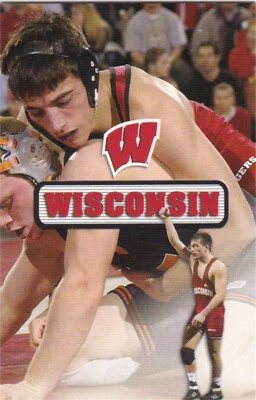 Calendario de bolsillo de lucha libre Wisconsin Badgers 2003-04 Foto 1 de 2