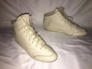 Leon David’s Cream Beige Ivory Soft Leather Lace Ankle Bootie Vintage Size US 10 - Picture 1 of 14