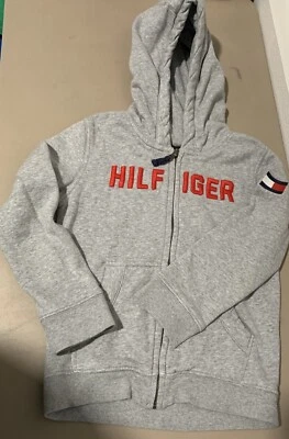 SUDADERA CON CAPUCHA TOMMY HILFIGER Jóvenes Niño Talla Pequeña (6-7) S/P Bolsillos Cálidos Foto 1 de 4
