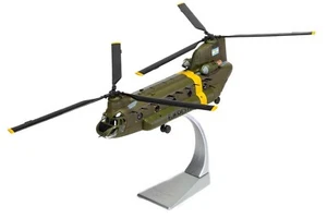 CHINOOK AE-520 CAPTURED ARGENTINE ARMY FALKLANDS 1982 - CORGI AA34217 1/72 - Picture 1 of 6