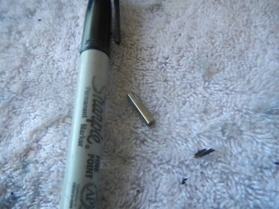 Pin de retención de engranajes de transmisión de bomba de aceite 1991 91 Suzuki DR350R DR350 DR 350 Foto 1 de 2