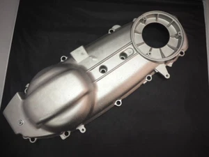 YAMAHA YP250 YP250R X-MAX VERSITY300 X-CITY 250 COVER CRANKCASE 5SE-E5411-00 - Bild 1 von 4