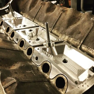 Pontiac lifter bore braces 350-455 V8 ( full valley brace ) - Picture 1 of 2