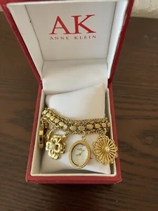 Anne Klein Charm bracelet - Picture 1 of 3