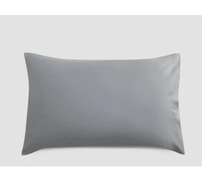 Juego de 2 fundas de almohada KING sólidas de microfibra GRIS - elementos esenciales para la habitación. 100% poliéster Foto 1 de 4