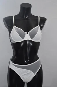 *** University by ANDRES SARDA *** Set reggiseno con slip *** Prezzo consigliato: 95 € - Foto 1 di 5