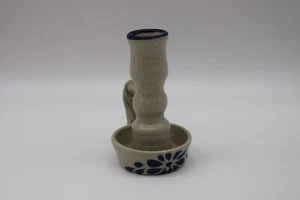 Soporte para candelabro Williamsburg cerámica esmalte sal con mango hecho a mano azul 4,5" - Imagen 1 de 11