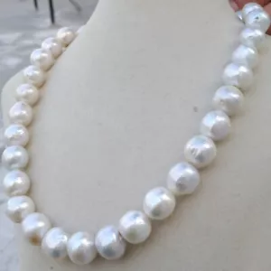 Gorgeous 12-13mm South Sea Baroque White Pearl Necklace 18inch 14k Yellow Gold - Bild 1 von 5