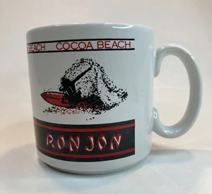 Taza de café Ron Jon Surf Shop Cacao Playa Florida surfista crucero tiburón - Imagen 1 de 5