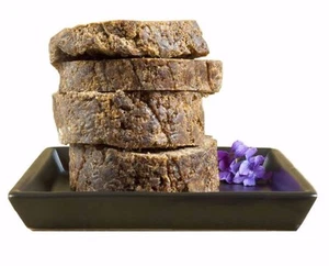 African Black Soap by Nurifi - made from Shea Butter, Coconut Oil and Cocoa Pod - Picture 1 of 1