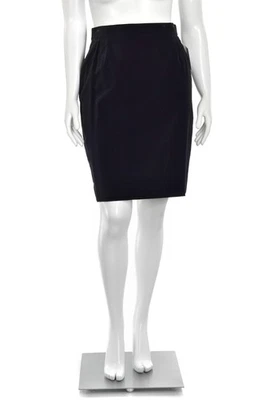 Saia lápis Escada Margaretha Ley clássica preta feriado veludo corte fino 44/14 - Imagem 1 de 4