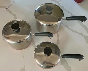L👀K! Set 3 Revere Ware Sauce Pans w/ Copper Bottom- 1 Qt 2 Qt & 3 Qt w/ Lids - Picture 1 of 12