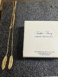 Avon Fashion jewelry Feather flurry lariat necklace 30”New - Picture 1 of 3