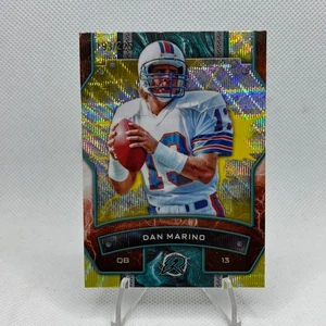 2024 Topps Resurgence Dan Marino #58 Yellow Surge Parallel /225 Miami Dolphins - Foto 1 di 3