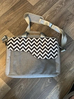 CoolBELL 17.3” Nylon Multi Compartimento Portátil Bolso Maletín con Correa para el Hombro Foto 1 de 4