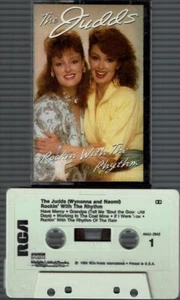 Cassette Wynonna and Naomi The Judds Rockin With The Rhythm FREE SHIP 1985 - Picture 1 of 2