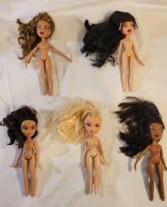 LOT of 5 Nude Bratz (Cloe, Sasha, Jade, 2 Yasmin) - Picture 1 of 14