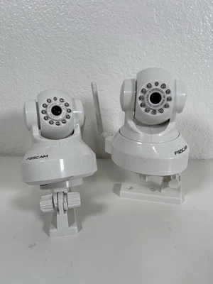 Paquete de dos cámaras de seguridad Foscam FI8918W blancas seguridad WiFi interior/exterior Foto 1 de 4