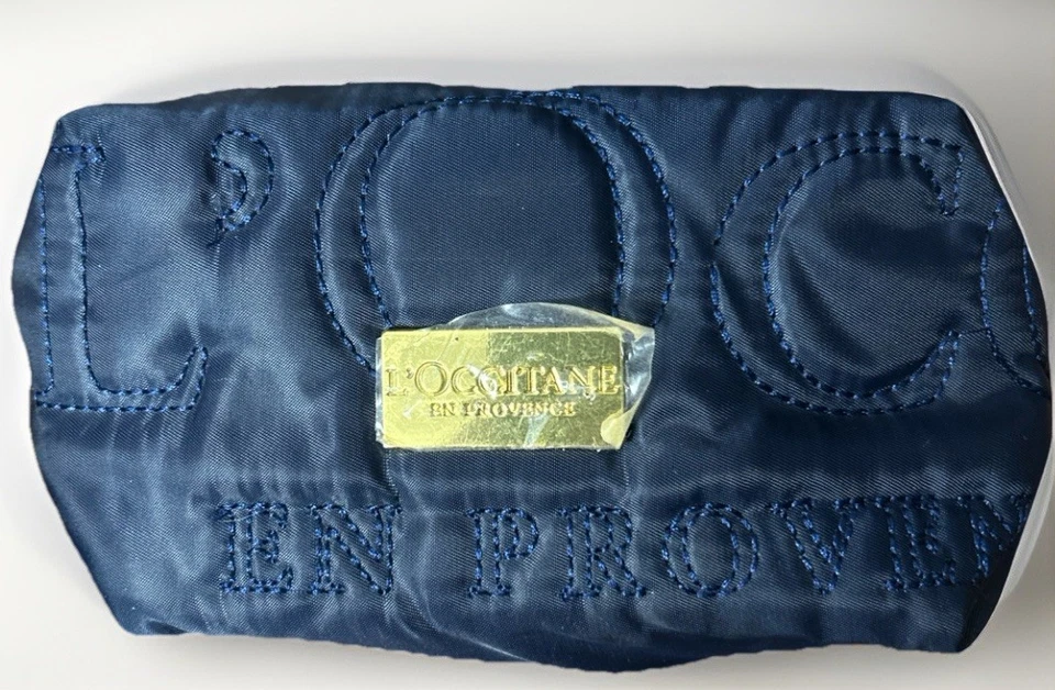 Bolso de Maquillaje de Viaje L’OCCITANE Azul Marino Acolchado Forrado Logo Cremallera Joyería Nuevo sin Etiquetas Foto 1 de 4