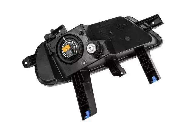 Lámpara antiniebla delantera del lado del conductor GM 09011021 genuina Foto 1 de 4