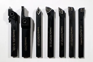 SET 7 PZ, UTENSILI DI TORNITURA INDICIZZABILI 1/4" CON INSERTI IN CARBURO INSTALLATI XS065 - Foto 1 di 12