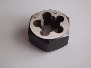 TUERCA HEXAGONAL SÓLIDA MÉTRICA NUEVA M5 M6 M7 M9 M10 M12 M16 - Imagen 1 de 4