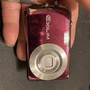 Casio EXILIM EX-S5 10.1MP Digital Camera - Purple #9301 UNTESTED No Charger - Picture 1 of 4